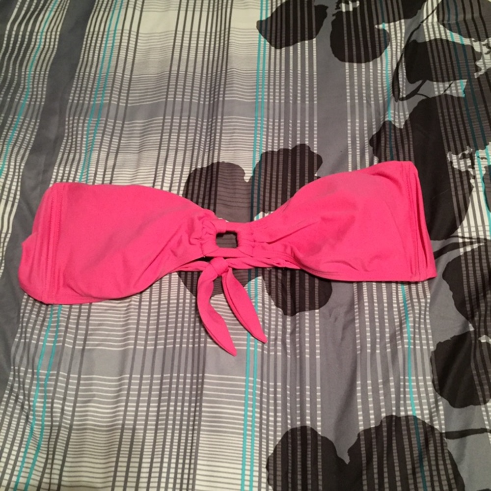 Cute pink bikini top